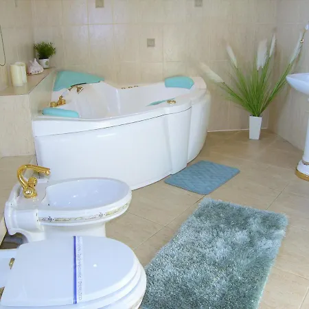 Kaliny Wanny Z Hydromasazem *