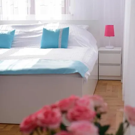 Kaliny Wanny Z Hydromasazem アパート ホジューフ