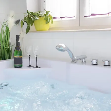 Kaliny Wanny Z Hydromasazem * ホジューフ